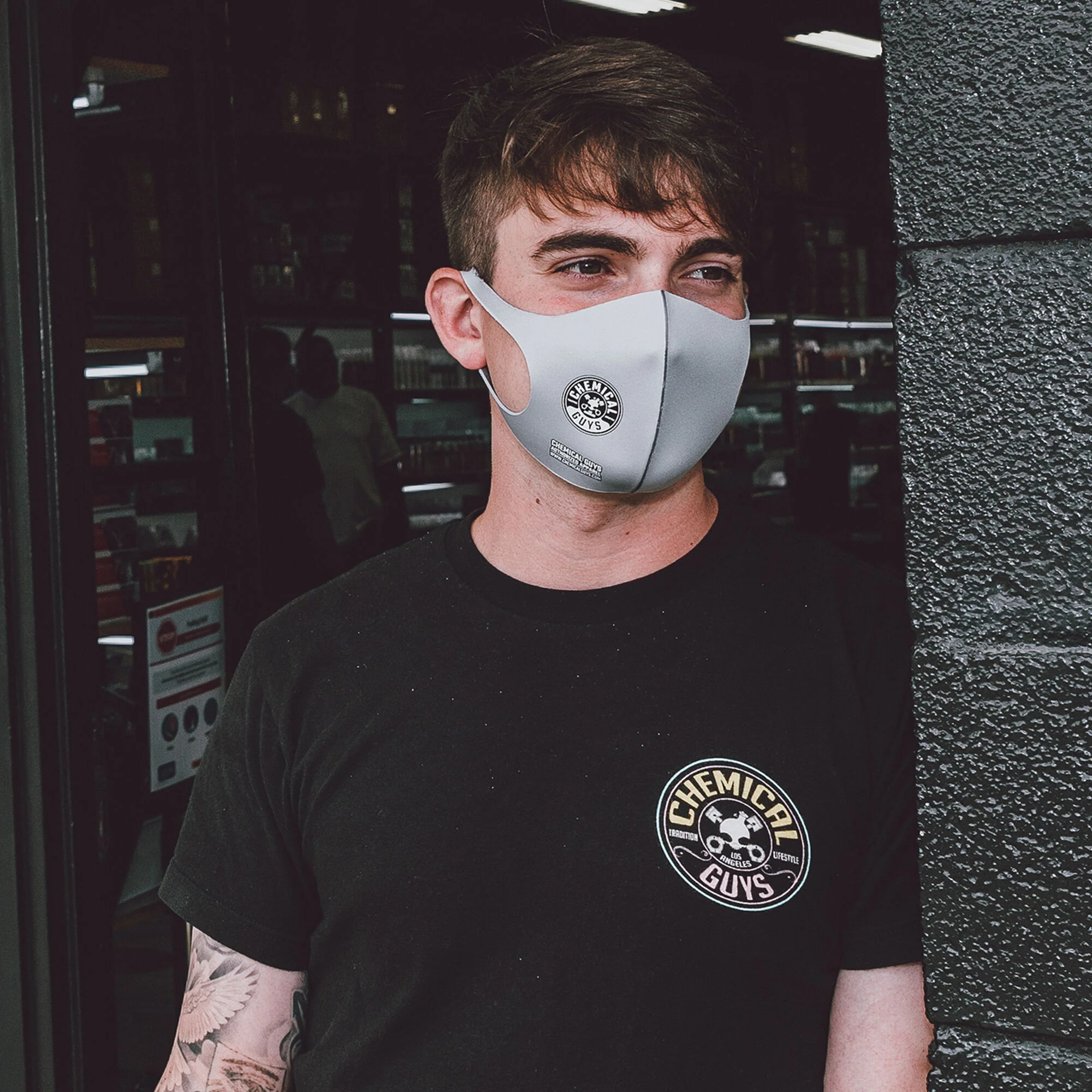 Chemical Guys Gray Cloth Non-Medical Face Mask - Image 4