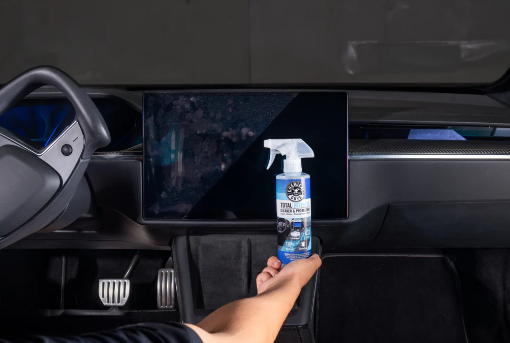 Fabric Interior Clean & Protect Kit - Image 5