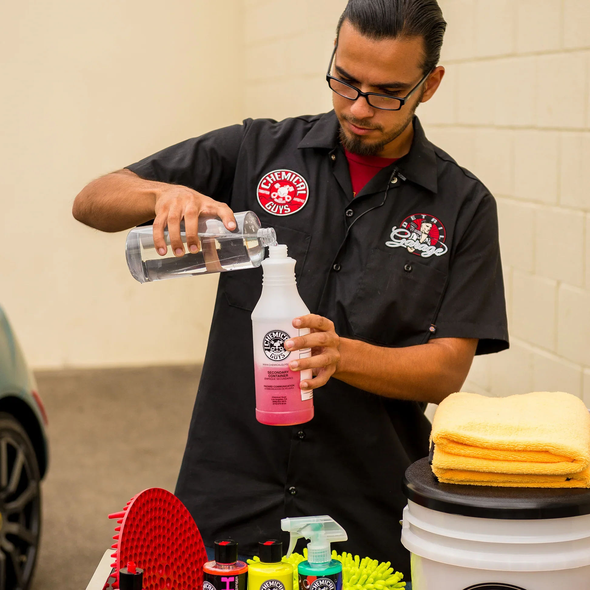 Heavy Duty Bottle & Sprayer - Image 2