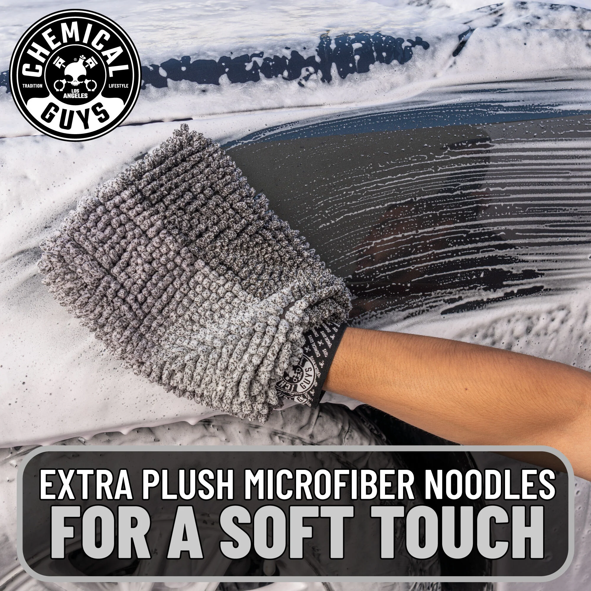 The PileDriver Ultimate Multipurpose Detailing Mitt - Image 6